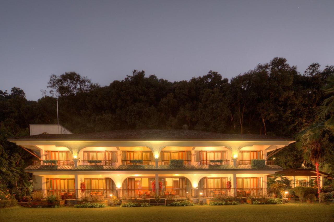 Fish Tail Lodge Pokhara Bagian luar foto