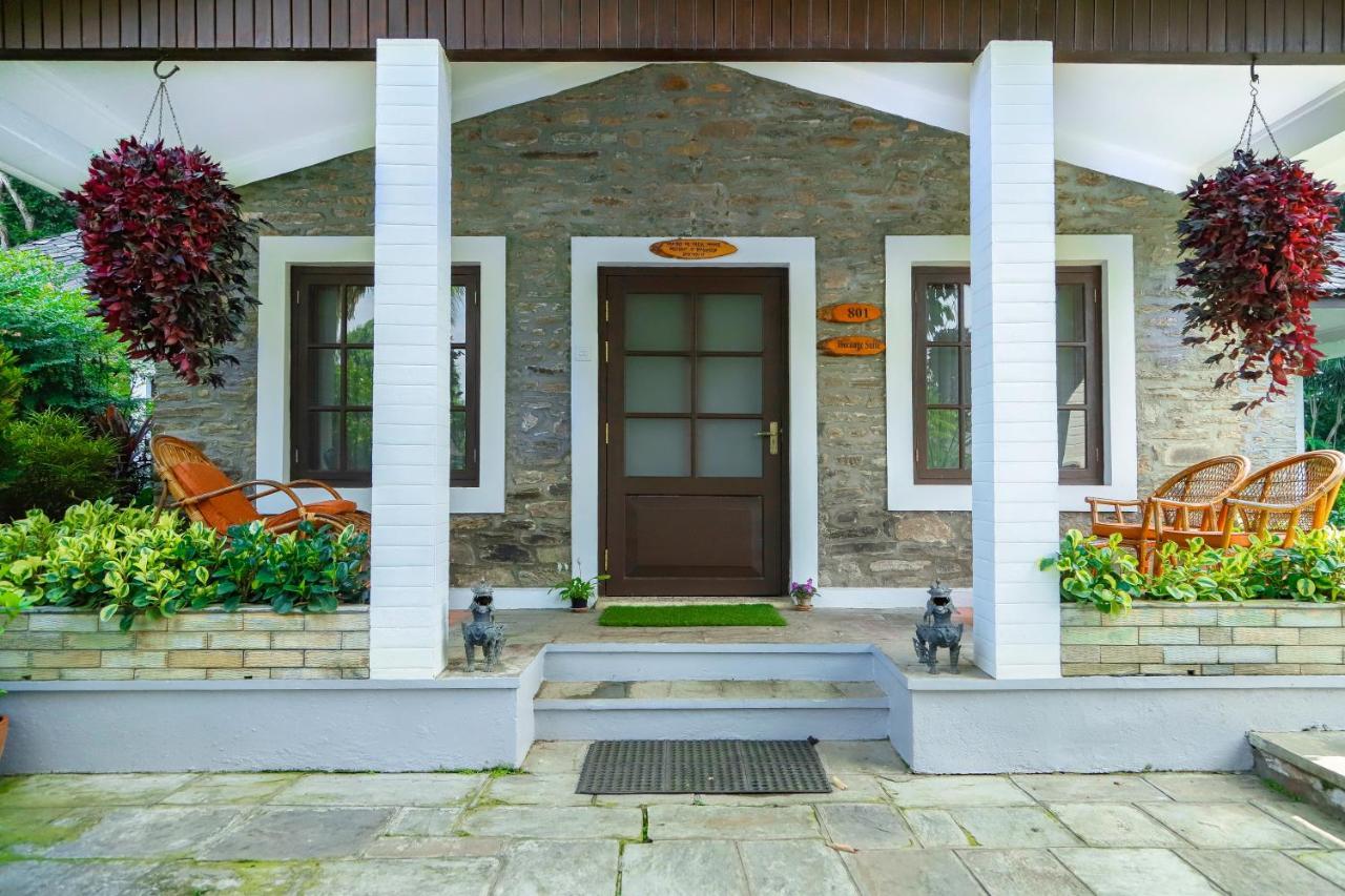 Fish Tail Lodge Pokhara Bagian luar foto