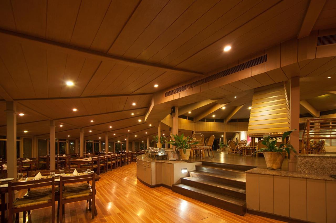 Fish Tail Lodge Pokhara Bagian luar foto