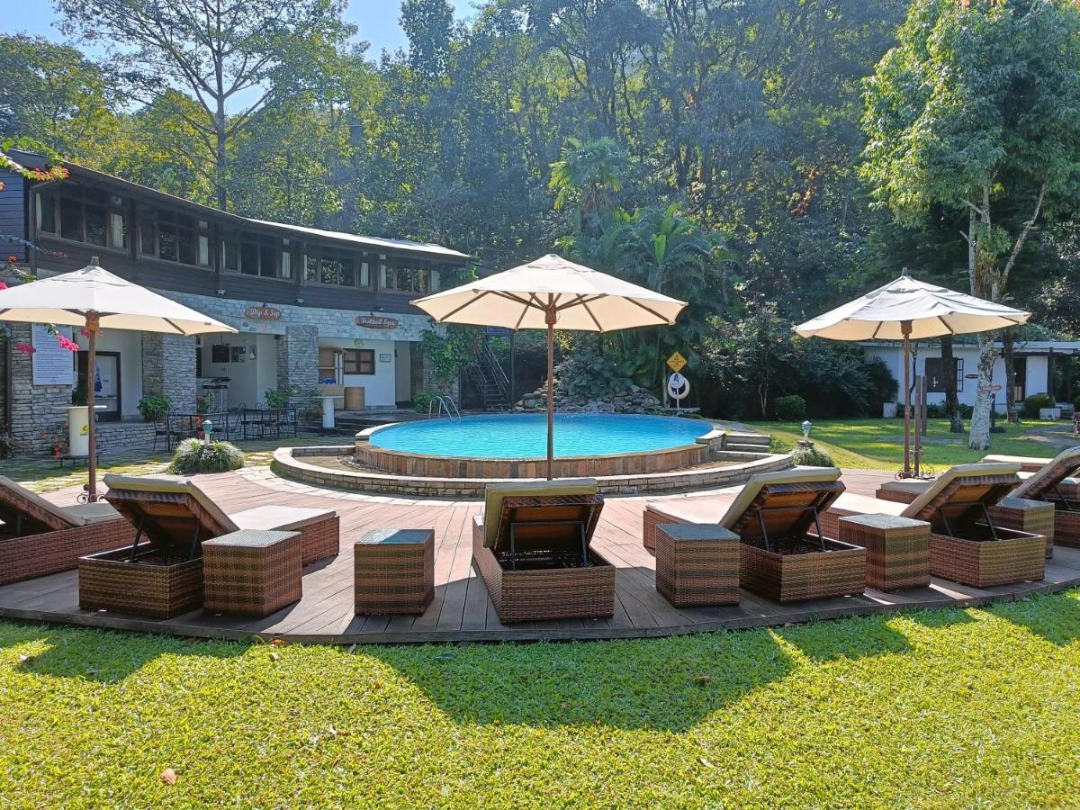 Fish Tail Lodge Pokhara Bagian luar foto