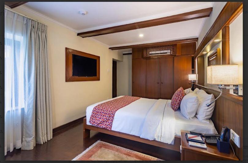 Fish Tail Lodge Pokhara Bagian luar foto