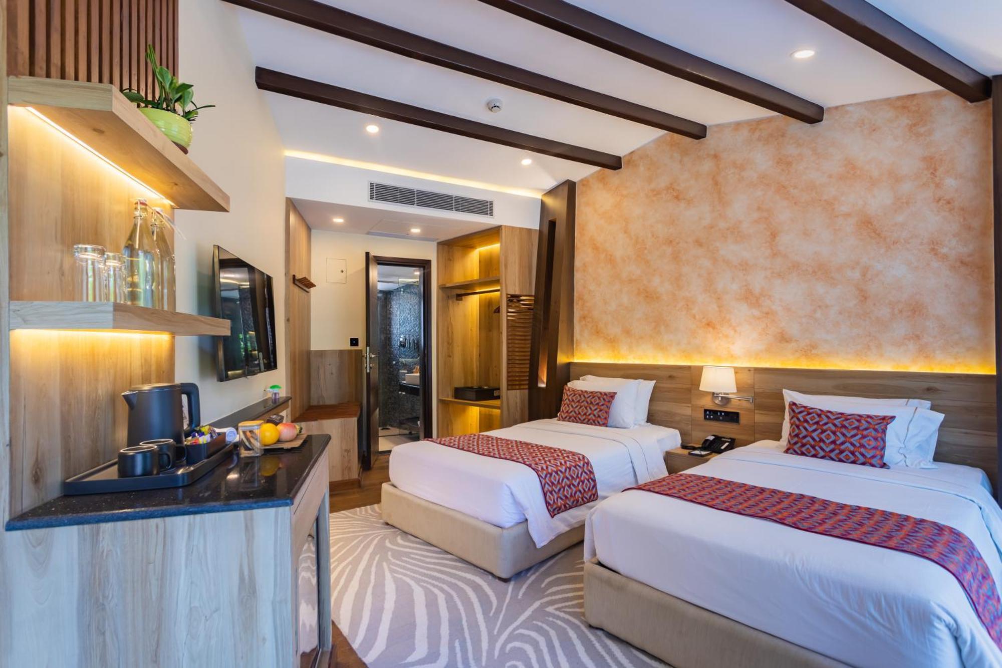 Fish Tail Lodge Pokhara Bagian luar foto